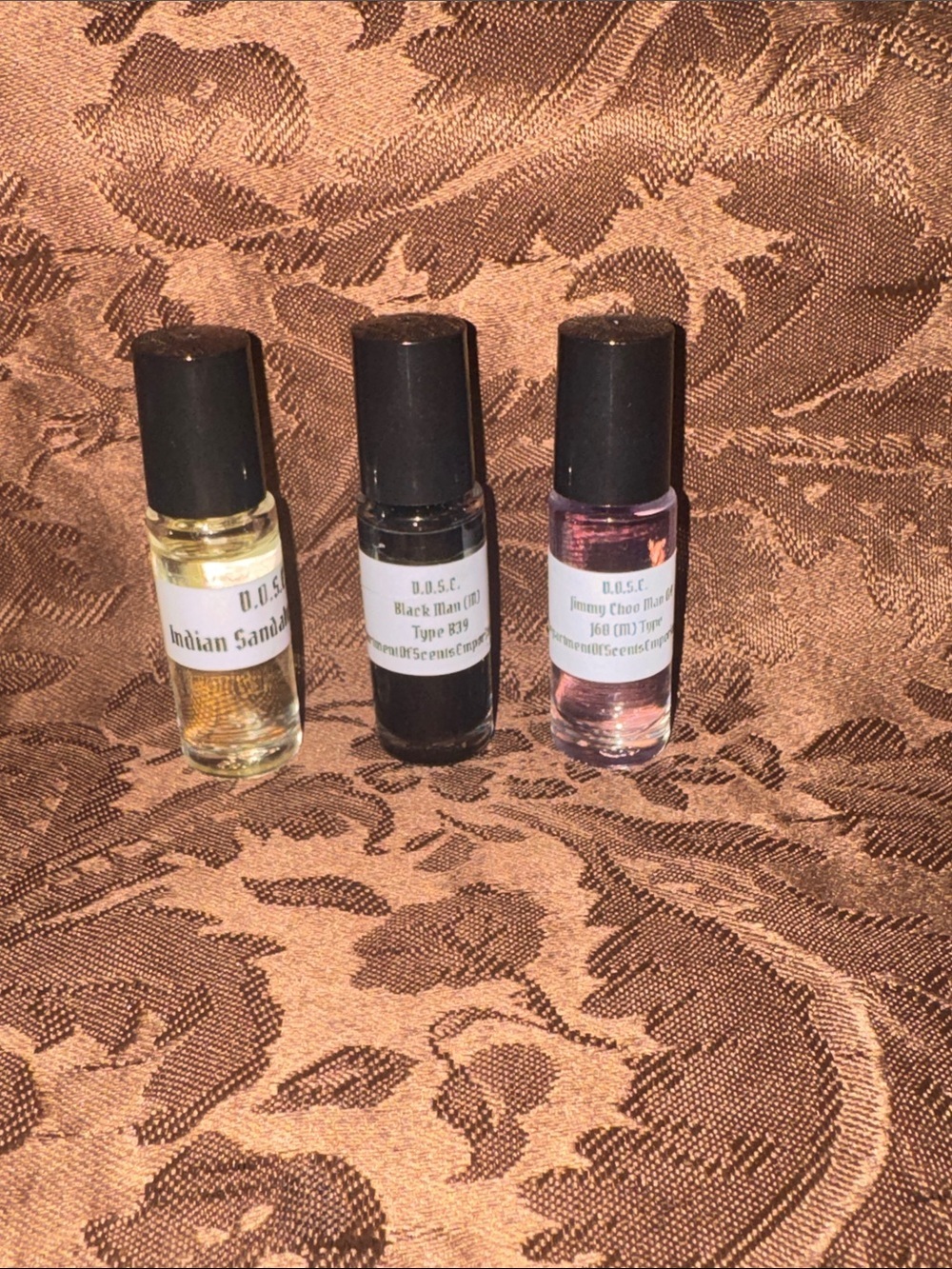 Three Mini Men and Unisex Roll-On Fragrance Oils 3.7 ml bottle